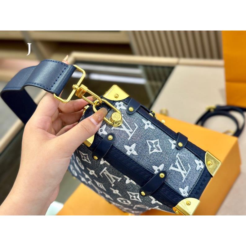 Túi Xách LV Sac Side Trunk Denim Phiên Bản 2023 Size 21x14x6  -  By Anh Dinh Phuong