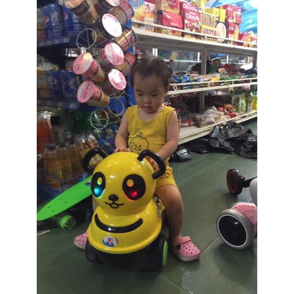 Xe Chòi Chân Cho Bé Mẫu ô tô Vịt, Gấu Loại To, Có Nhạc Đèn Nháy, An Toàn Cho Bé  Xe Lắc Chòi Chân