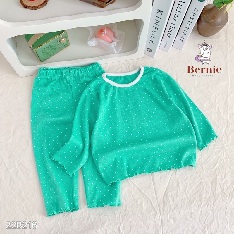 Bộ thu đông bé gái chấm bi viền bèo dễ thương Bernie - Bộ dài tay bé gái cotton cho bé từ 8-22kg- 22B2161