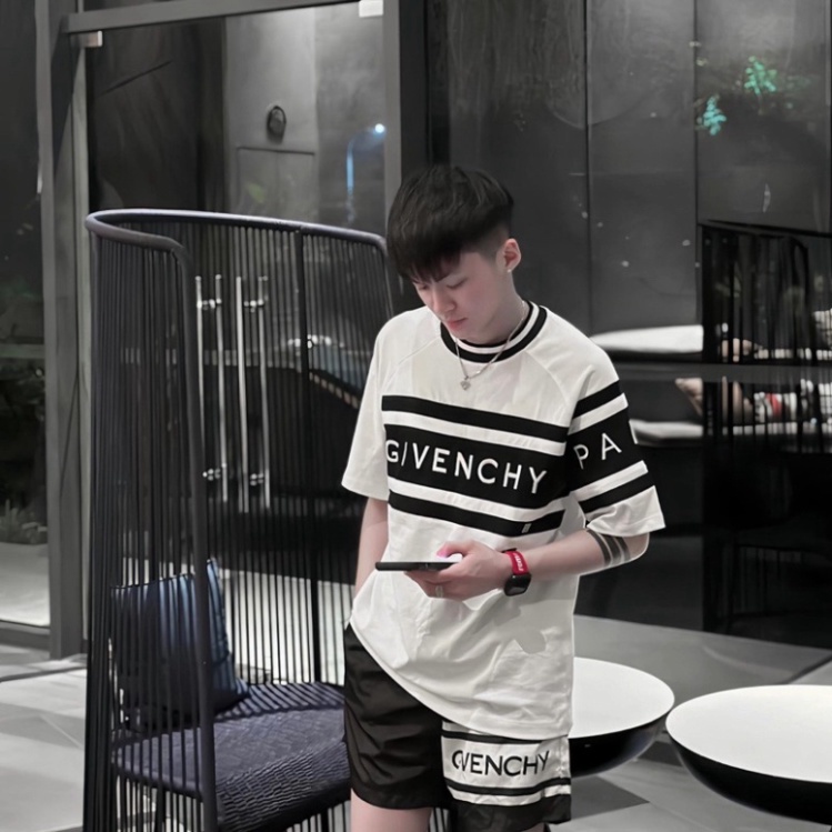 Áo Phông Nam Nữ GVC Bản Phối Đen Trắng. Áo Thun Nam Nữ Unisex Form Rộng Siêu Hot 2023. Quần GVC Đi Biển Cháy. A86