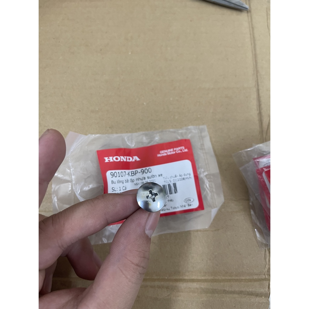 Ốc bửng 6 ly tất cả xe số hàng chính hãng 90107KBP900