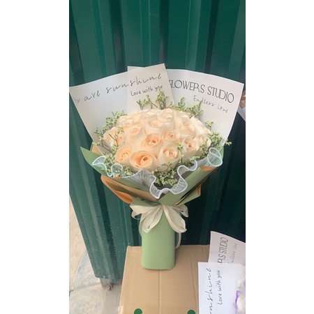 Xốp cắm hoa Sáp 4cm