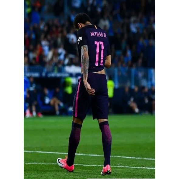 Giày đá bóng Mercurial X Vic 6 hồng tf