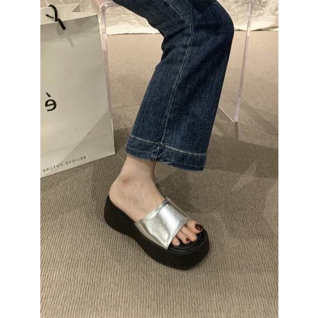 Sandal Đế Dày Thiết Kế Mới Đơn Giản Thời Trang