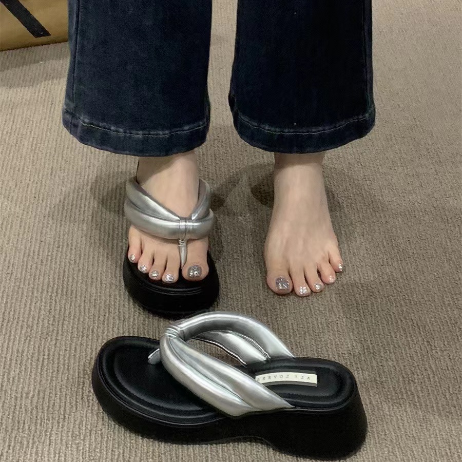 Dép Xỏ Ngón Đế Dày Màu Bạc Phong Cách Mới