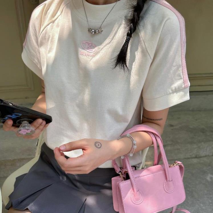 Áo thun baby tee Killsystem form fit Jessi,áo baby tee màu Trắng logo K viền tay chất vải cotton winshop