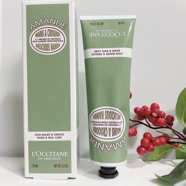 XẢ HÀNG - Kem Dưỡng Da Tay Hạnh Nhân LOccitane Almond Delicious Hand 150ml
