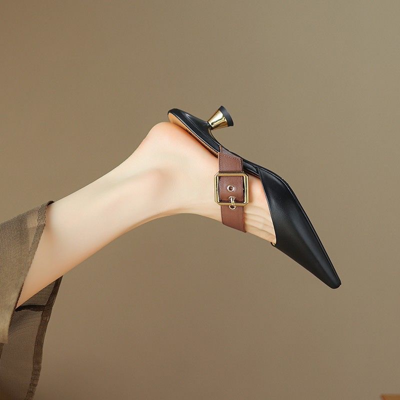 Sandal Mũi Nhọn Gót Thấp Thiết Kế Mới Cao Cấp Thời Trang