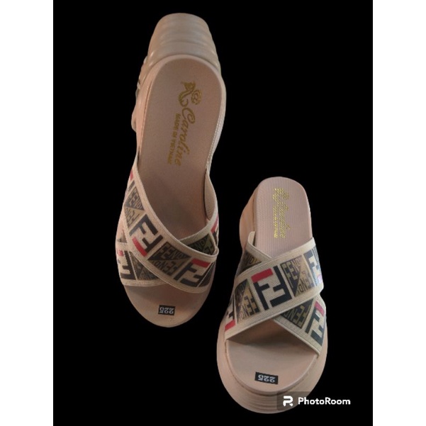 Dép xuồng size 35