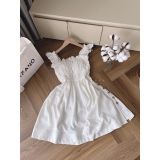 Đầm nhún ngực trắng nút bên Freesize Venus Closet - SR180