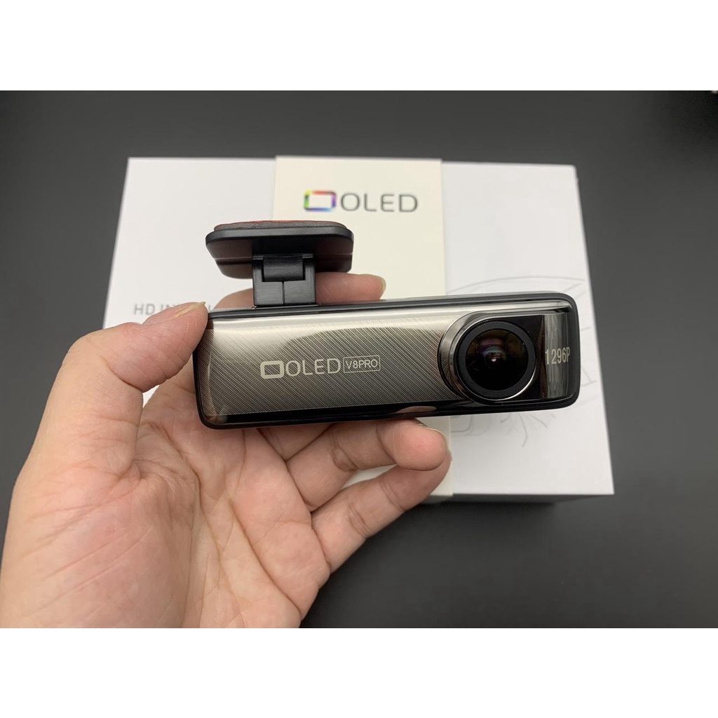Sale rẻ nhất Camera hành trình OLED V8pro wifi 2K  giám sát đỗ xe 24/7 góc rộng 170 độ app tiếng Việt - cháy hàng