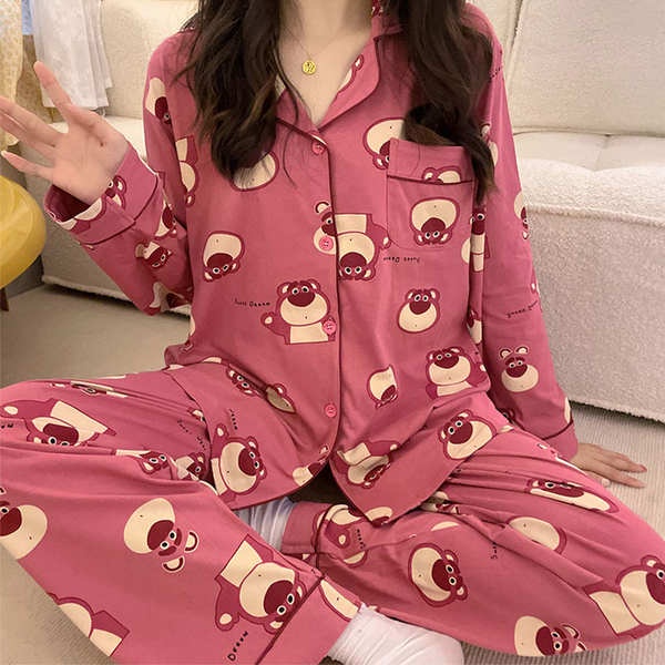 Gấu dâu tây mẫu mới xuân thu dài tay hoạt hình dễ thương đồ ngủ học sinh