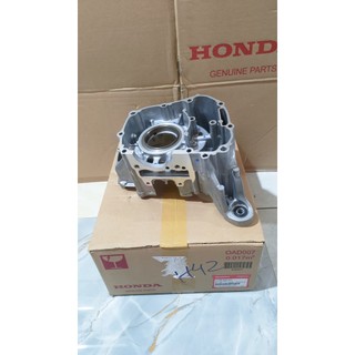 Thân máy bên phải air blade 125, sh 125, lead110 chính hãng honda