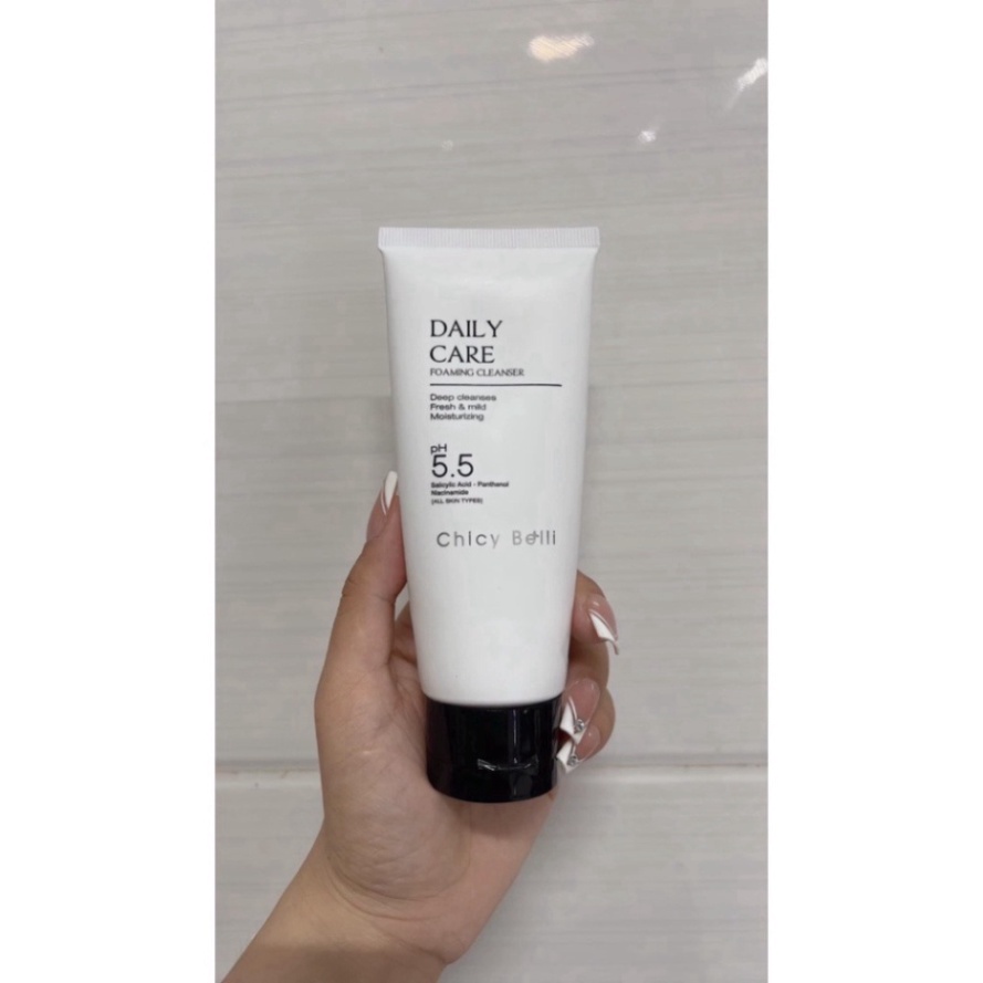 Sữa rửa mặt dưỡng ẩm da CHICY BELLI DAILY CAREN PH5.5 dưỡng ẩm, dưỡng trắng mờ nám, tàn nhang 100ML | BigBuy360 - bigbuy360.vn