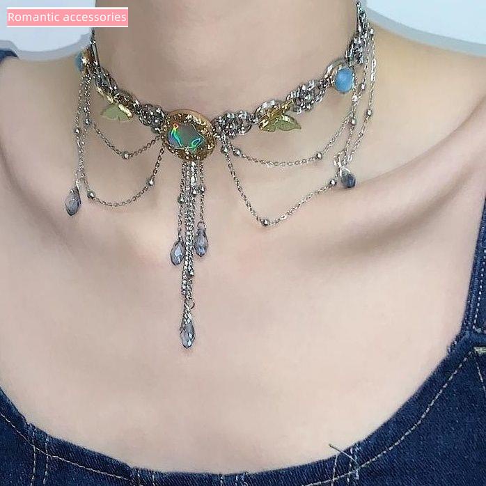 Vòng Cổ choker Bằng Thép Titan Đính Kim Cương Pha Lê Đen Cao Cấp Kiểu Dây Tua Rua Retro Niche Hot Girl