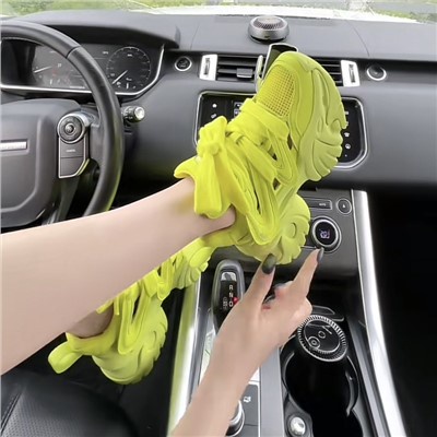 Giày Thể Thao Đế Dày Phối Màu Độc Đáo Thời Trang Mới