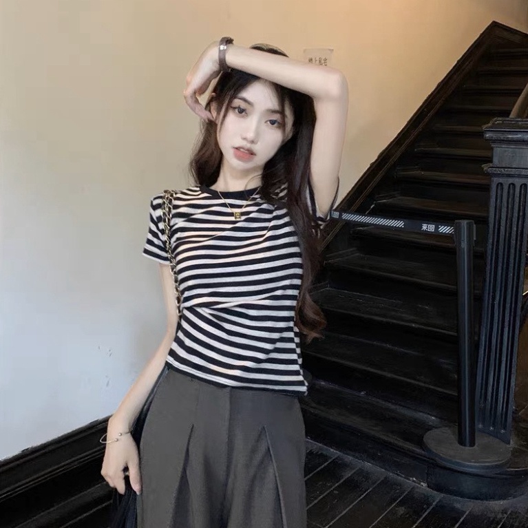 Áo Phông Nam Nữ Gucci Thêu Ong Thêu Sao Cao Cấp - Áo Phông Gucci Chất Cotton Phong Cách Boy Phố