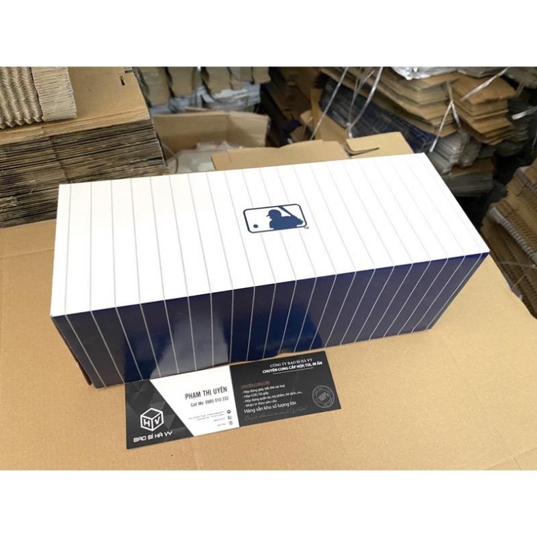 Hộp giày, Tất, Dây giày box bảo về và phụ kiện giày
