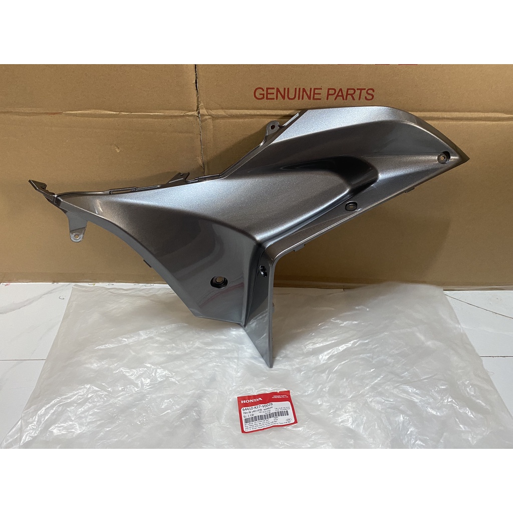 Tấm ốp yếm phải | Cánh trong Air Blade 125  màu Xám ghi chính hãng Honda