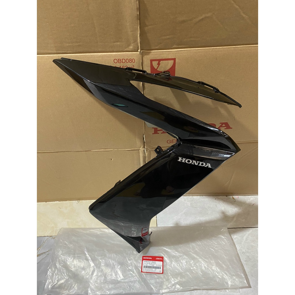 Ốp yếm trước bên phải | bửng yếm Air Blade 125  màu Đỏ *R340* chính hãng Honda