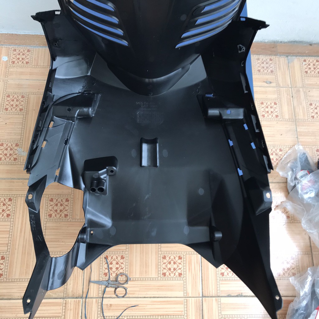 Tấm ốp sàn dưới xe Air Blade chính hãng Honda  zin chính hãngchính hãng Honda