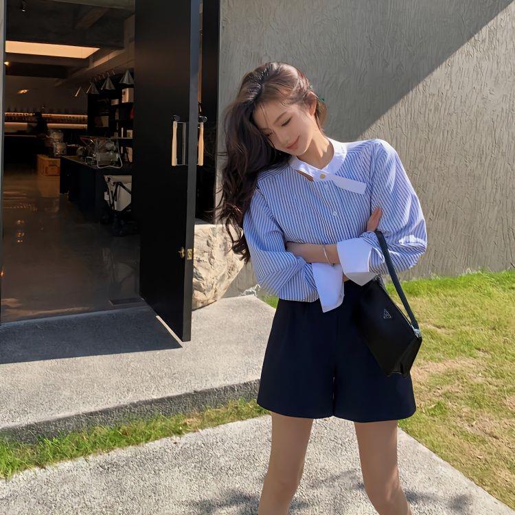 Áo Sơ Mi Cổ Vest Kẻ Sọc Màu Sắc Tương Phản In Chữ Thời Trang Mùa Xuân 2023 Cho Nữ