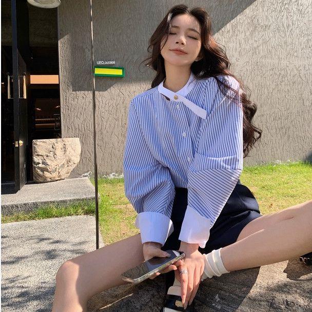 Áo Sơ Mi Cổ Vest Kẻ Sọc Màu Sắc Tương Phản In Chữ Thời Trang Mùa Xuân 2023 Cho Nữ