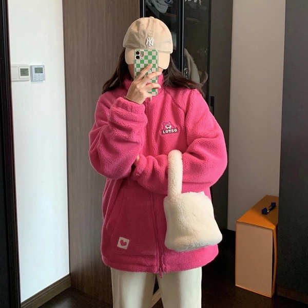 Áo khoác dày màu đỏ hồng gấu dâu dễ thương