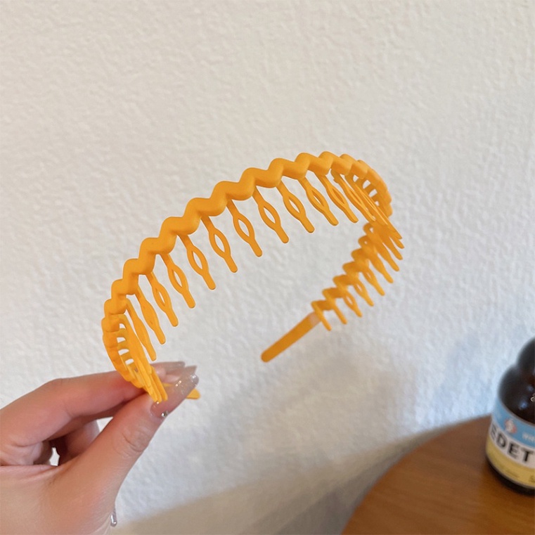 Dép Quai Ngang Lá Phong Da Nhăn, Sang Trọng Và Lịch Lãm