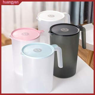 Hy| 1 bình nhựa đựng hoa có nắp đậy và vòi rót lạnh