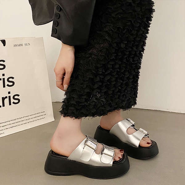 Dép Sandal Đế Dày Phối Khóa Cài Thời Trang Dành Cho Nữ