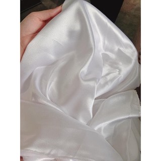 Vải lụa trắng chụp ảnh nail