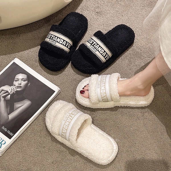 Dép Đi Trong Nhà Đế Dày Phối Lông Xinh Xắn Dành Cho Nữ