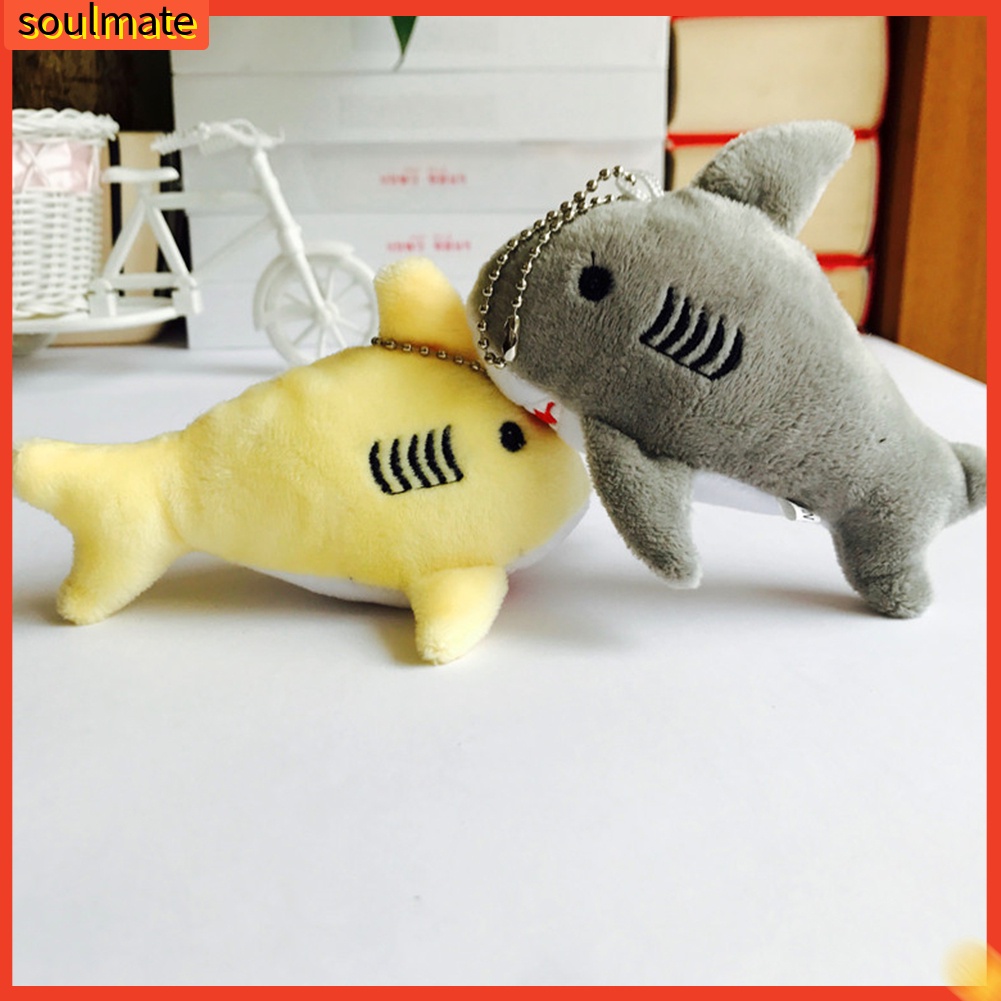 Móc khoá hình cá mập nhồi bông 12cm dễ thương