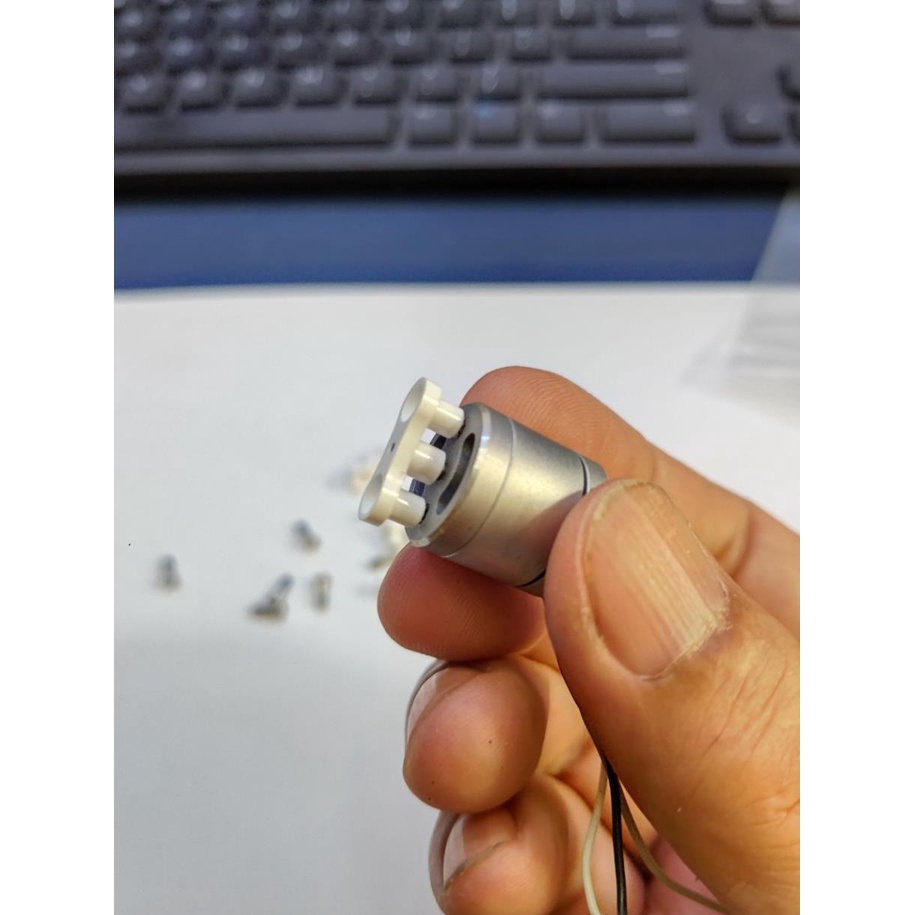 Bộ giữ cánh gập cho motor 1104 , 1106