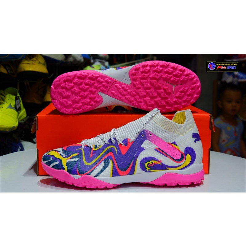 Giày đá bóng Ultra Ultimate TF - trắng hồng