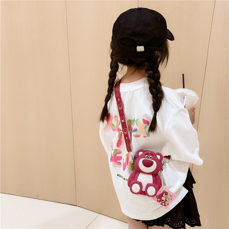 Túi Đeo Chéo Đựng Điện Thoại Bằng Silicon Cỡ Lớn Hình Chú Gấu Dâu Tây Disney Đáng Yêu Cho Bé