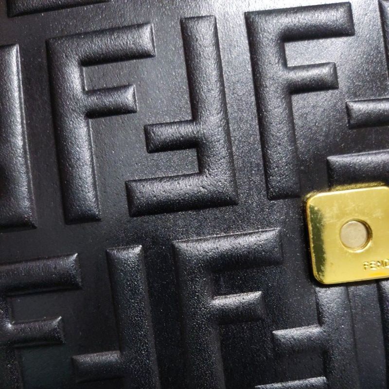 Túi si H79 tuyển Nhật hiệu F*NDI da dê size 20cmx12cmx5cm