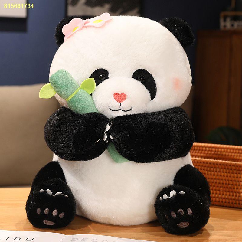 ☃♕¤Trang trí búp bê gấu trúc hoa dễ thương Đồ chơi sang trọng Gối búp bê gấu trúc khổng lồ