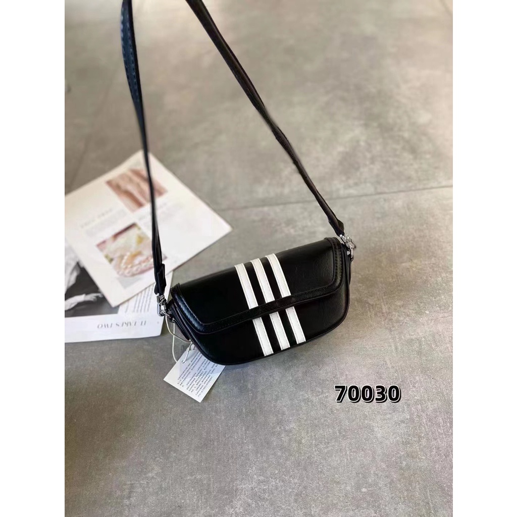 TÚI XÁCH NỮ KẺ SỌC ĐEO CHÉO HÀNG QC ĐẸP.