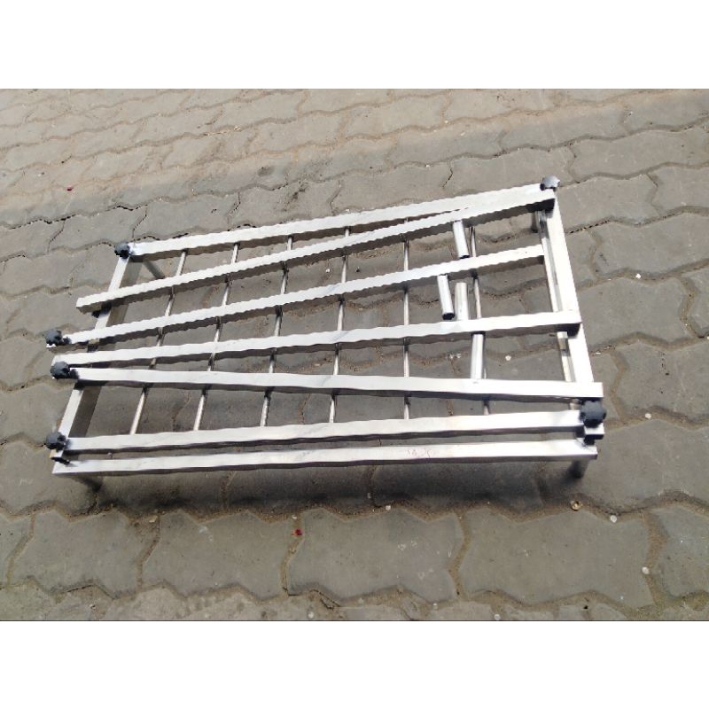 Chân chậu inox 42*37,43*78,45*75,45*82,45*60,40*50,48*86,50*78,,45*105