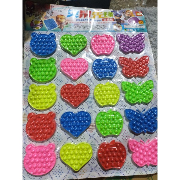 Xả vỉ 20 đồ chơi bíp bóp nhiều hình