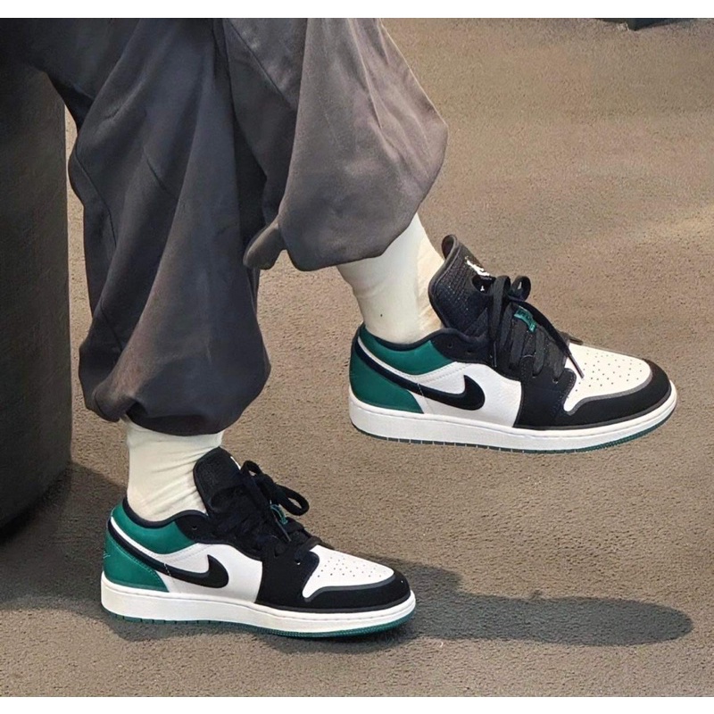 GIÀY JORDAN 1 LOW ‘MYSTIC GREEN’