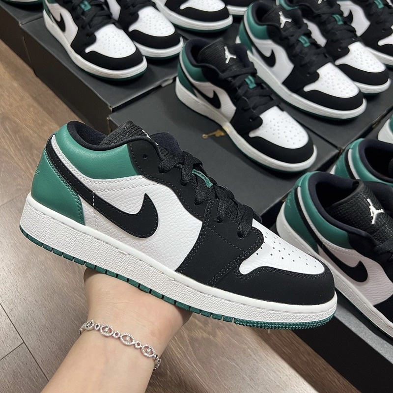 GIÀY JORDAN 1 LOW ‘MYSTIC GREEN’