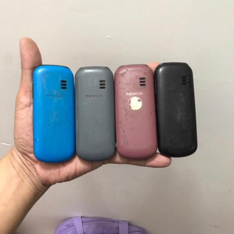 Điện thoại Nokia 1280 vỏ cũ đã qua sử dụng vỏ hơi trầy. Nokia 1280 nguyên Zin Full chức năng. BH 1 năm