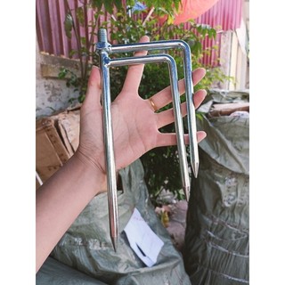 Chân cắm ô, dù câu cá loại to, dài , khỏe và chắc chắn