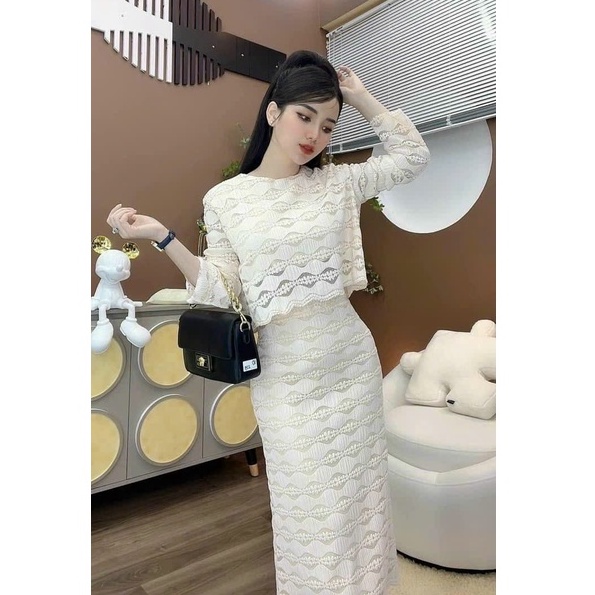 Set bộ thời trang nữ đi chơi chất ren tầng sóng cổ tròn tay dài váy lưng thun bút chì dài maxi tôn dáng sang trọng