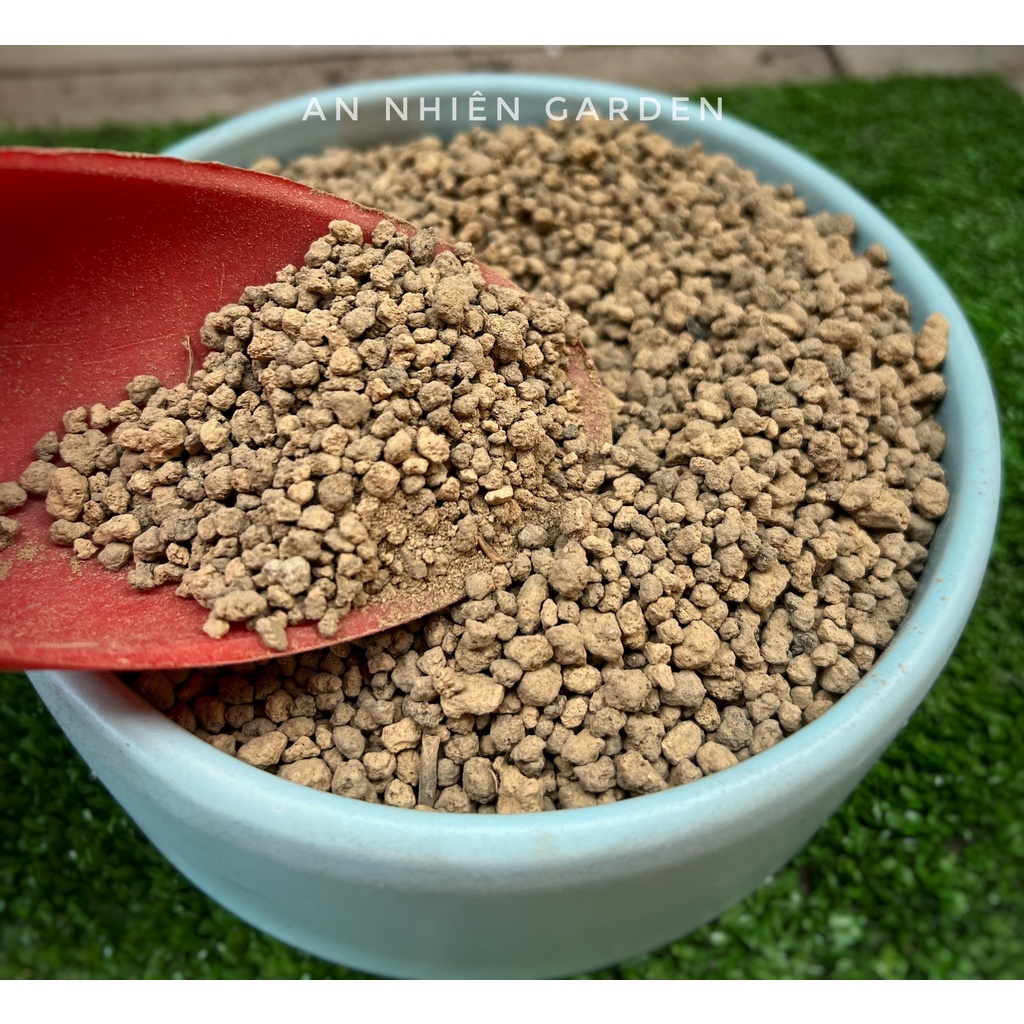 ĐÁ AKADAMA  size 3-6mm - trang trí tiểu cảnh-chậu cây-hồ cá-bonsai-hòn non bộ-sen đá-xương rồng