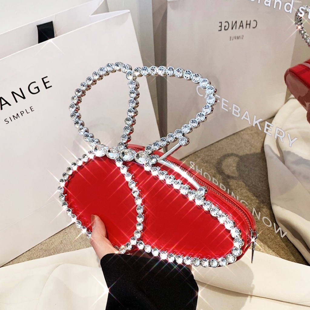 Ví Cầm Tay Đính Đá Hình Bướm Xinh Xắn Thời Trang Cho Nữ