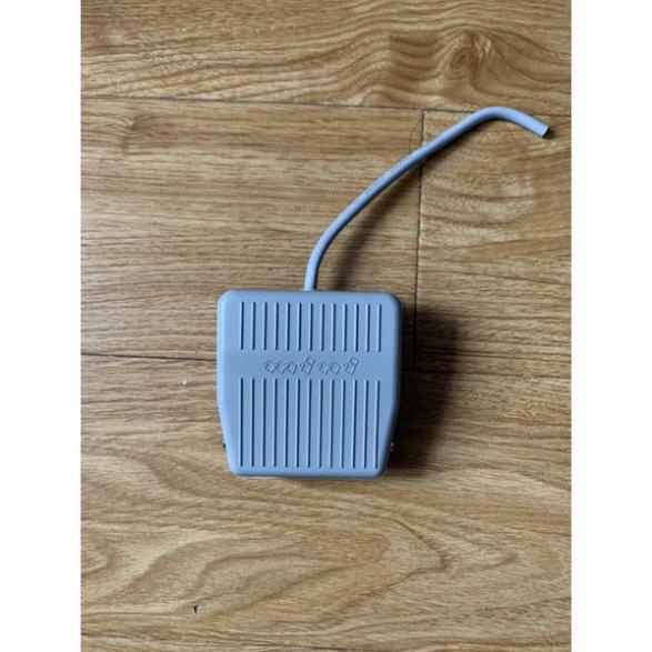 Công Tắc Bàn Đạp Chân TFS-201 và TFS-1 250VAC 10A